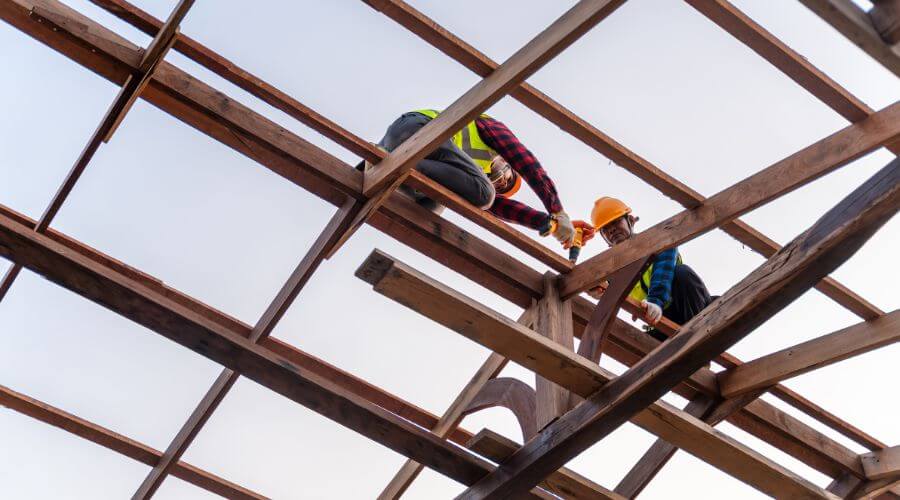 Professional gutter cleaning in Daleville, IN